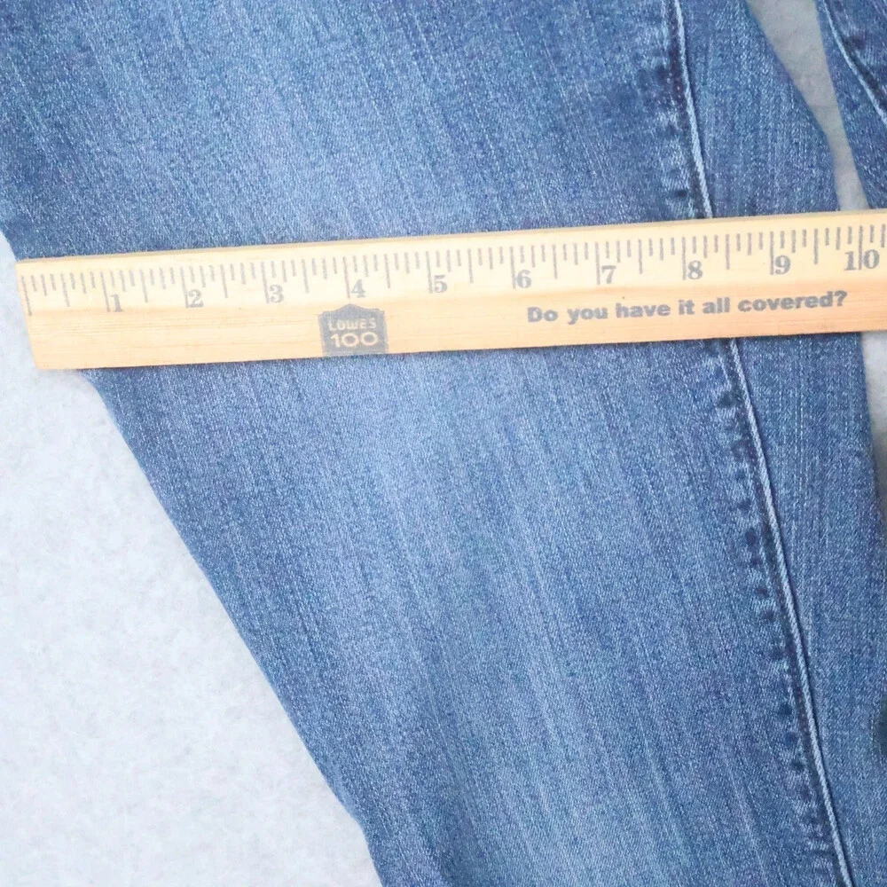 Levi's 311 Shaping Skinny Jeans Women's W28 L32 Medium Wash Blue Denim